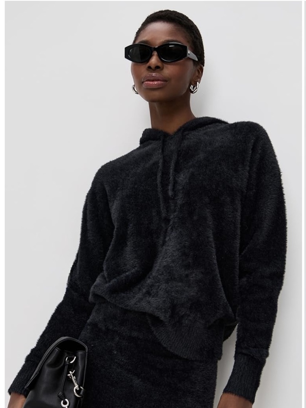 Le Bop Fuzzy Hoodie size Medium Black